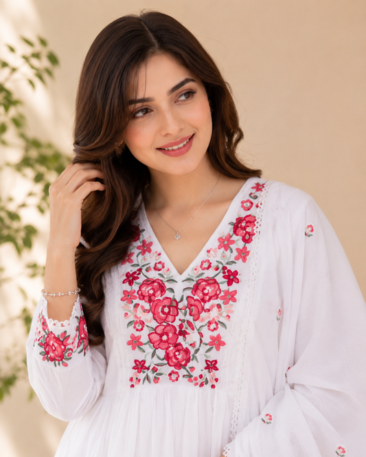 White Floral Embroidered Anarkali Kurti Set