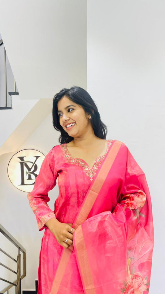 Rose Gulnaar Grace Kurti Set