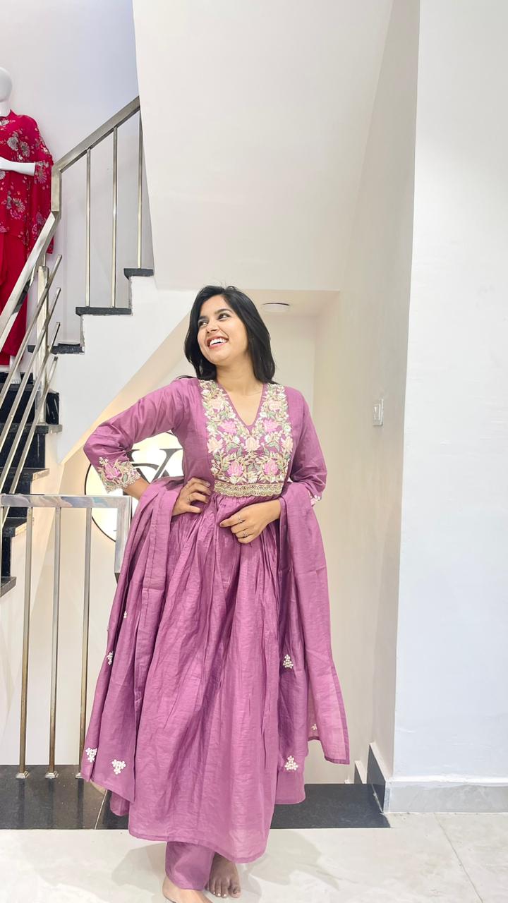 Beautiful Jamuni kurti set