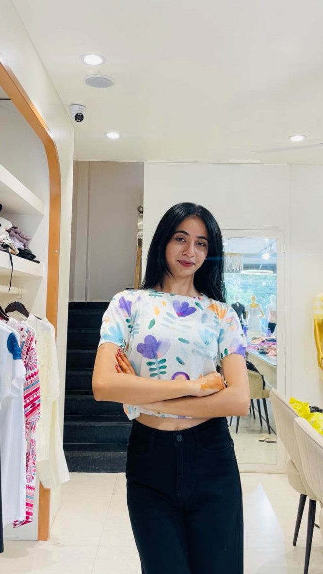 MUST HAVE SUMMER TOP